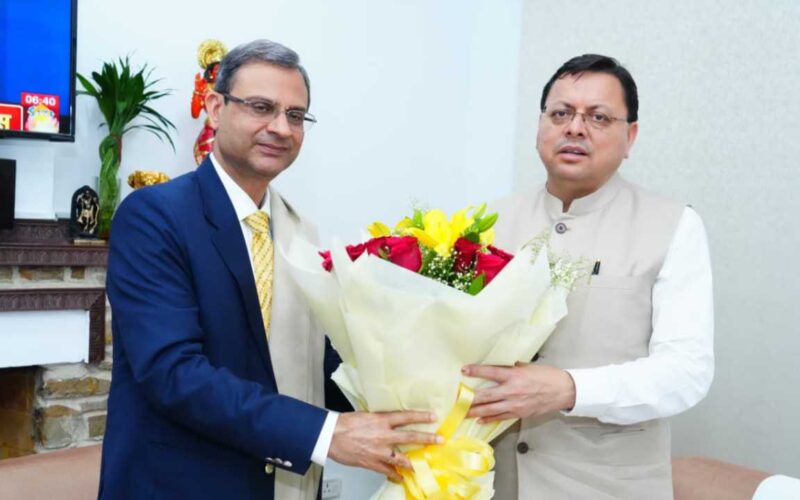 मुख्यमंत्री पुष्कर सिंह धामी से आरबीआई गवर्नर संजय मल्होत्रा ने की शिष्टाचार भेंट
