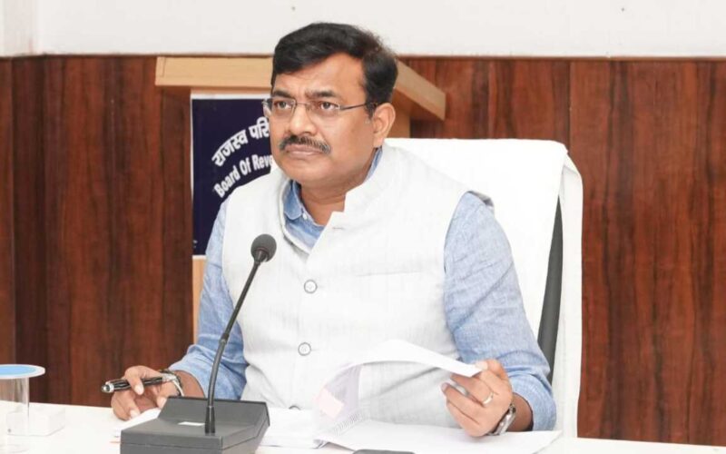 धारा 34 और 143 से सम्बन्धित वादों के निस्तारण के लिए चलाया जाए अभियानः अध्यक्ष राजस्व परिषद