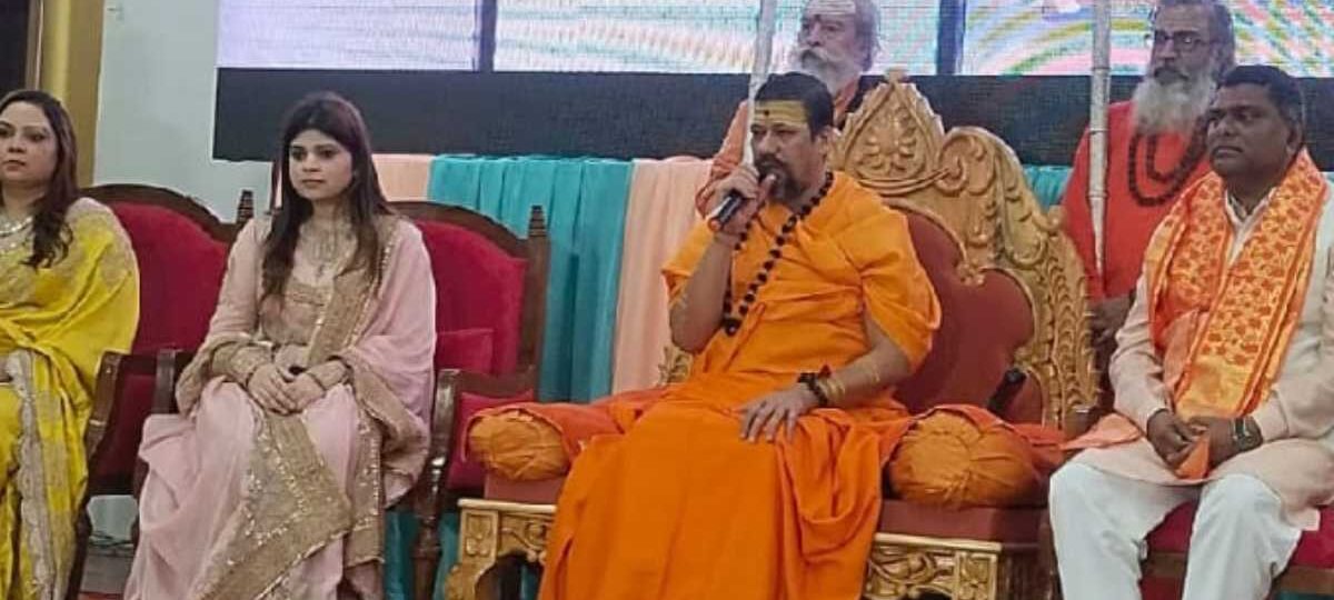 हरिद्वार में कैलाशानंदजी महाराज द्वारा  ‘एक ईश्वर’ ऐप का ऐतिहासिक शुभारंभ”