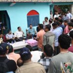 जिलाधिकारी सविन बंसल ने बुधवार को आपदा प्रभावित दूरस्थ किमाडी-कंडरियाणा गांव का दौरा कर प्रभावितों की समस्या सुनी