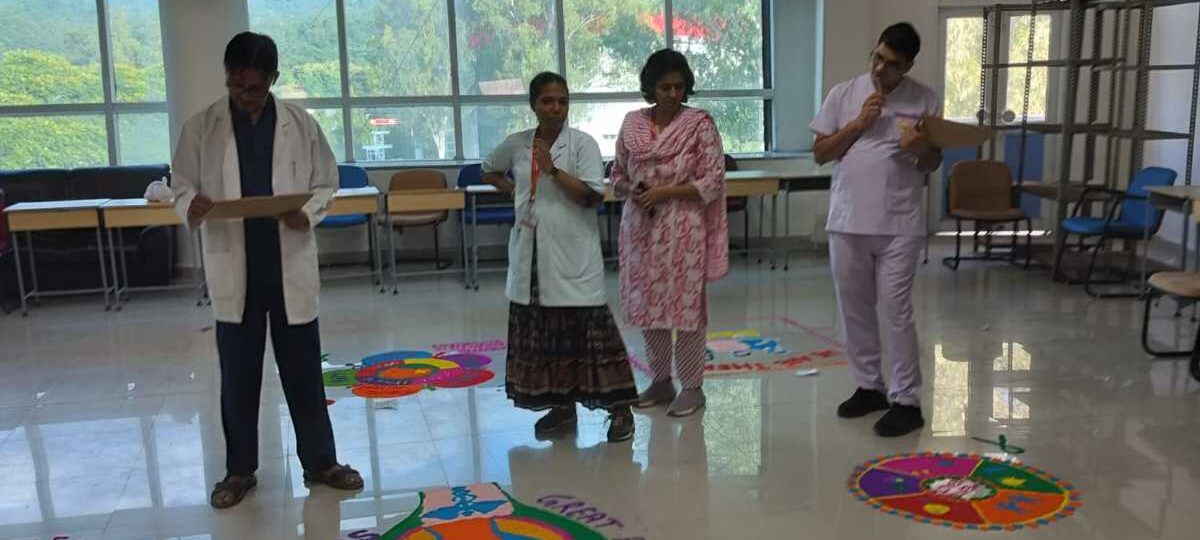 रंगोली एवं फोटोग्राफी प्रतियोगिता से समझाया मानसिक स्वास्थ्य का महत्व