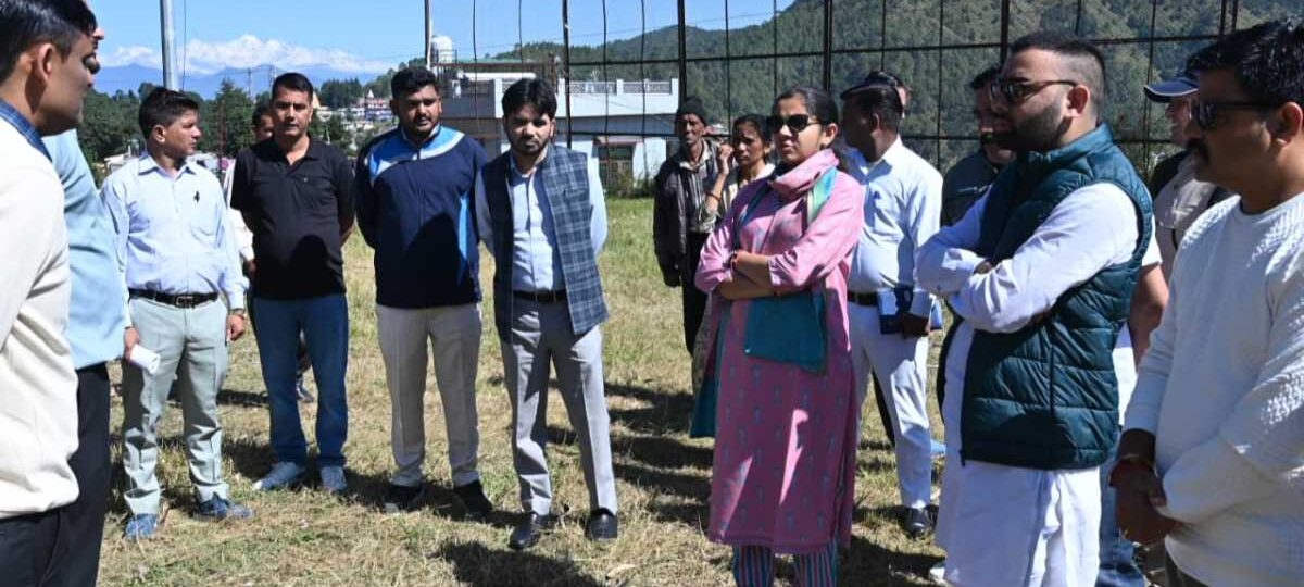 डीएम टिहरी द्वारा बादशाहीथौल, रानीचोरी क्षेत्र का स्थलीय निरीक्षण