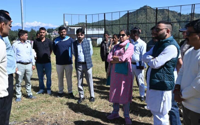 डीएम टिहरी द्वारा बादशाहीथौल, रानीचोरी क्षेत्र का स्थलीय निरीक्षण