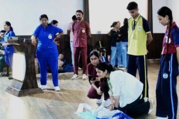 एम्स ऋषिकेश में ट्रॉमा रथ के साथ विश्व आघात सप्ताह का आगाज़