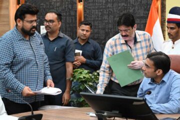 सीमांत क्षेत्र कथियान के 15 गांवों की नेटवर्क समस्या जल्द होगी दूर, डीएम के निर्देश, मोबाइल टावर लगाने की कवायद शुरू