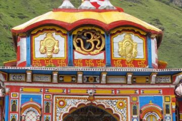 बद्रीनाथ में भी श्रद्धालुओं की संख्या का बना रिकॉर्ड