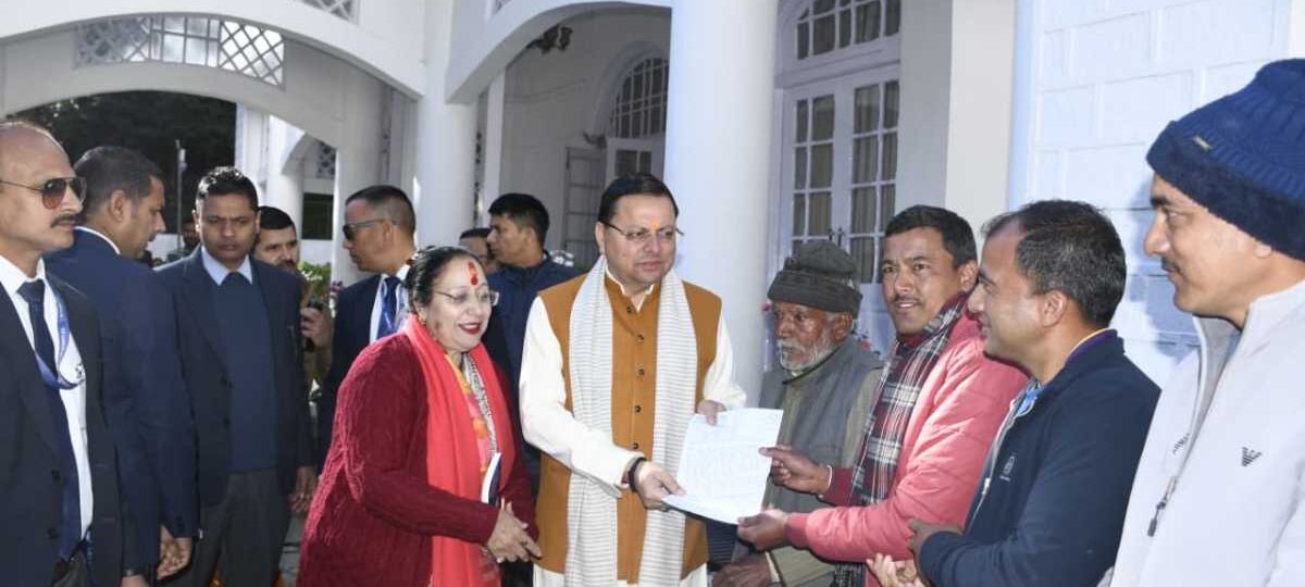 लोक सेवा आयोग से चयनित 178 अभ्यर्थियों को मुख्यमंत्री ने प्रदान किये नियुक्ति पत्र