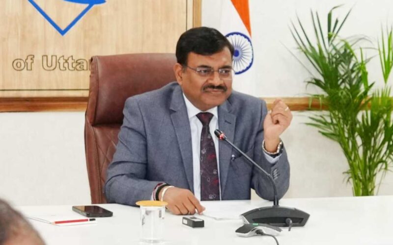 मुख्य सचिव आनंद बर्धन की अध्यक्षता में उच्चाधिकार प्राप्त व्यय समिति की बैठक आयोजित की गई