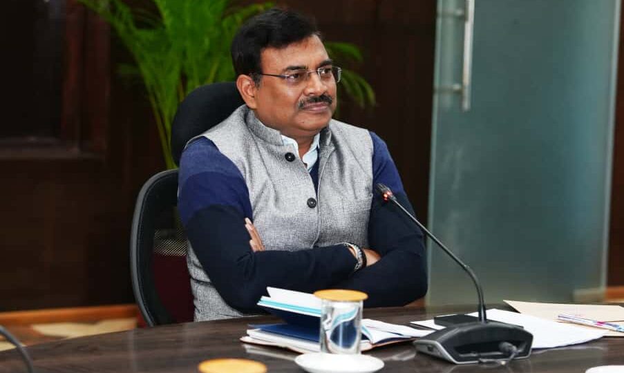 वीर चंद्र सिंह गढ़वाली सभागार सचिवालय देहरादून में दो दिवसीय प्रशासनिक अधिकारी सम्मेलन प्रारम्भ हुआ