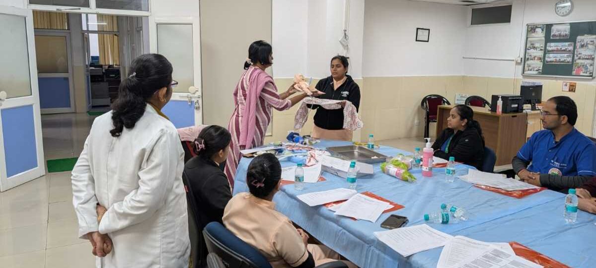 एम्स में विश्व प्रिमैचुअर्टी अवेरनैस माह का समापन उल्लेखनीय कार्य एवं प्रतिस्पर्धाओं के प्रतिभागी हुए सम्मानित