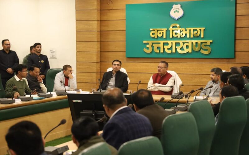 विंटर लाइन कार्निवाल के रंग में सजने लगा मसूरी, 24-29 दिसंबर तक चलेगा उत्सव