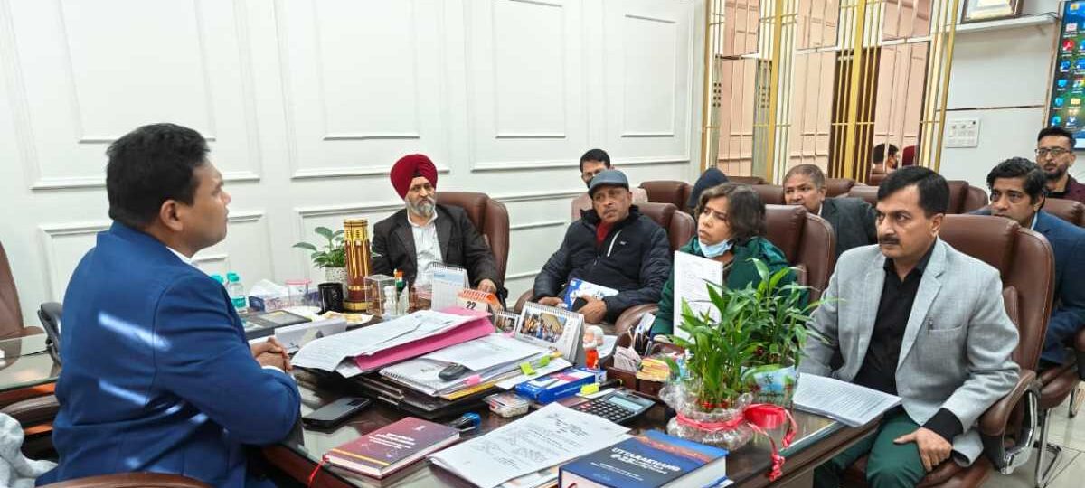 स्वास्थ्य सचिव के हस्तक्षेप से दून मेडिकल कॉलेज में सफाई कर्मचारियों की हड़ताल समाप्त, सफाई व्यवस्था बहाल