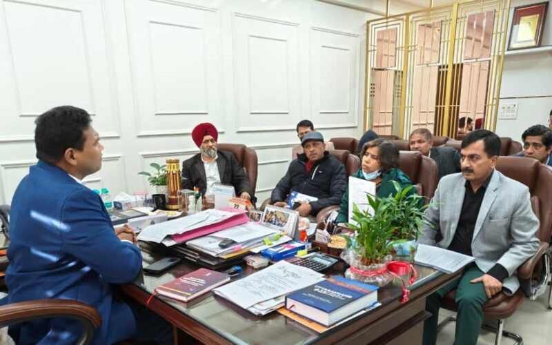 स्वास्थ्य सचिव के हस्तक्षेप से दून मेडिकल कॉलेज में सफाई कर्मचारियों की हड़ताल समाप्त, सफाई व्यवस्था बहाल