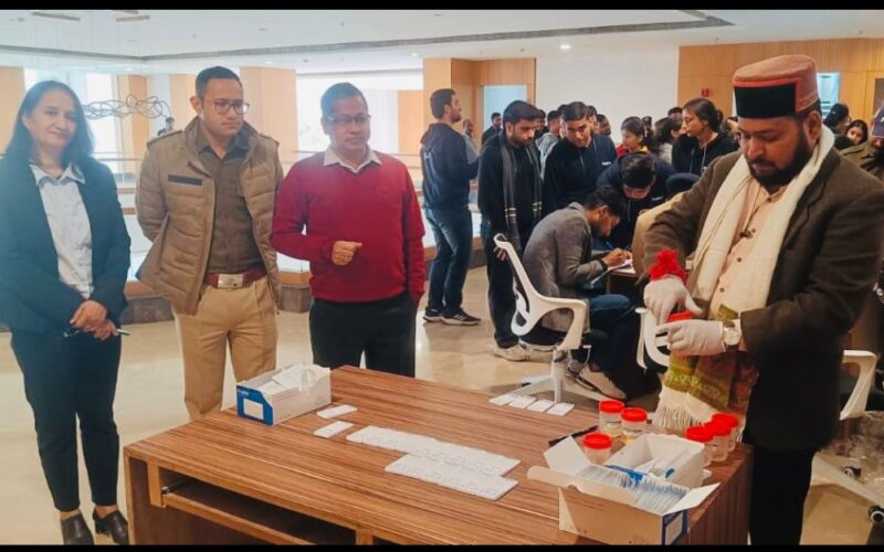 ड्रग्स के विरुद्ध जिला प्रशासन का कड़ा एक्शन तेज ग्राफिक एरा डीम्ड यूनिवर्सिटी में 150 छात्रों की रैंडम टेस्टिंग