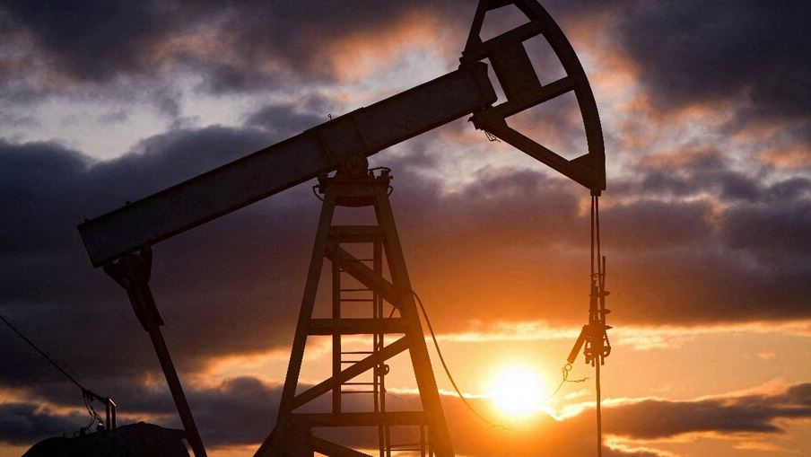 जलता साल, बढ़ती कीमतें: 2025 में जलवायु आपदाओं ने दुनिया से छीने 120 अरब डॉलर