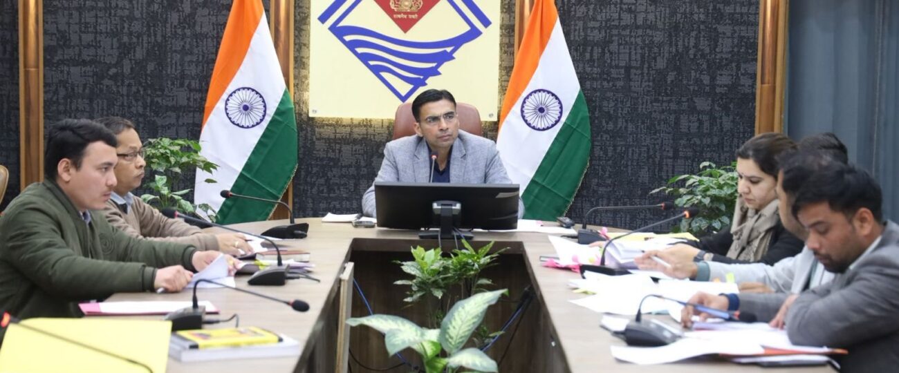 लंबित राजस्व वादों पर डीएम सख्त, एक साल पुराने मामलों के शीघ्र निस्तारण के आदेश…