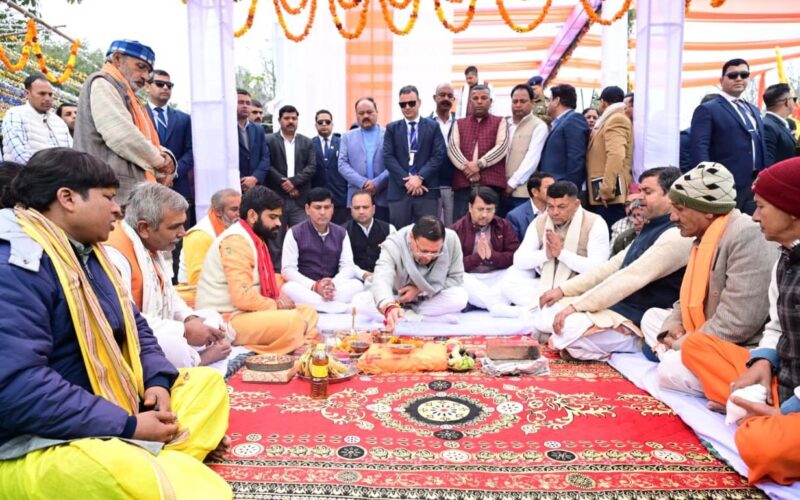 शारदा रिवर फ्रंट से बदलेगी चम्पावत की तस्वीर, टनकपुर में ₹300 करोड़ से अधिक योजनाओं का शिलान्यास…