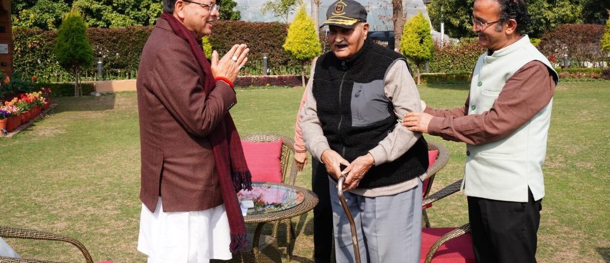 मानवता और संवेदना की मिसाल: सेवानिवृत्त ब्रिगेडियर ने मुख्यमंत्री राहत कोष में दिए 10 लाख रुपये…