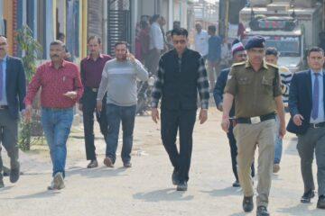 आंगनबाड़ी राशन में गड़बड़ी पर डीएम का बड़ा एक्शन, रुड़की के सेंट्रल गोदाम पर छापेमारी…