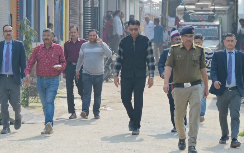 आंगनबाड़ी राशन में गड़बड़ी पर डीएम का बड़ा एक्शन, रुड़की के सेंट्रल गोदाम पर छापेमारी…