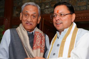 पूर्व मुख्यमंत्री विजय बहुगुणा ने मुख्यमंत्री धामी से की शिष्टाचार भेंट…