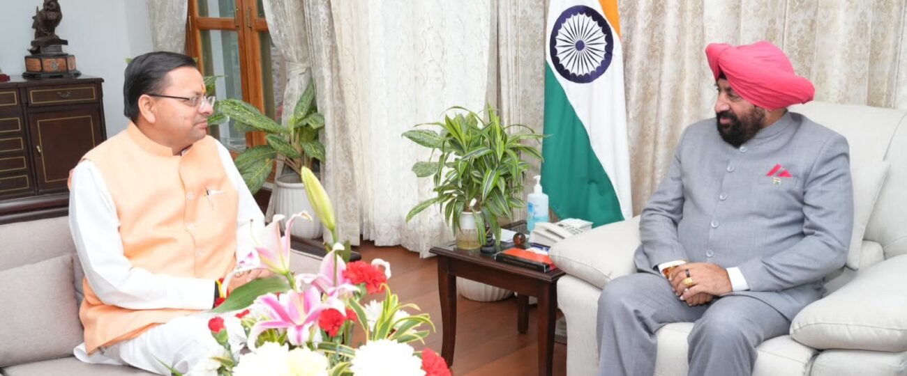 मुख्यमंत्री ने राज्यपाल से की शिष्टाचार भेंट…