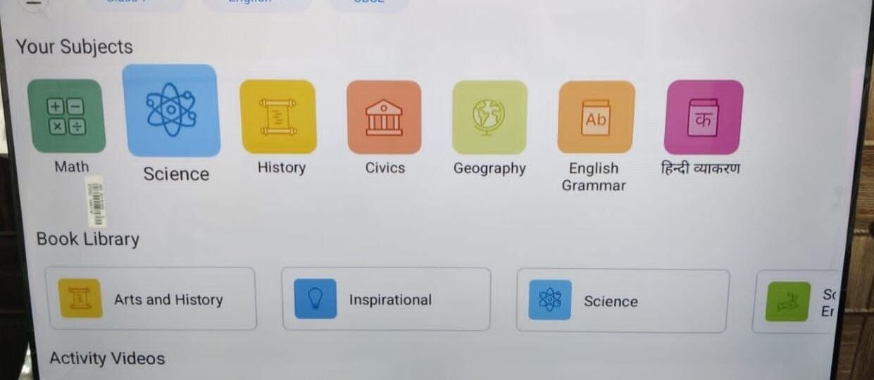 देहरादून के 168 सरकारी विद्यालयों में डिजिटल क्रांति, 884 स्मार्ट टीवी इंस्टालेशन शुरू…