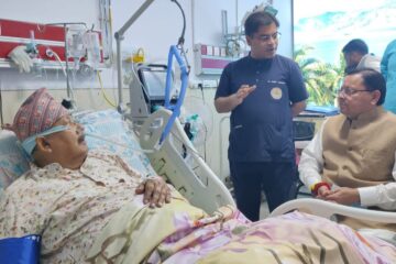 एम्स ऋषिकेश में सतपाल महाराज का हालचाल जानने पहुंचे मुख्यमंत्री धामी…