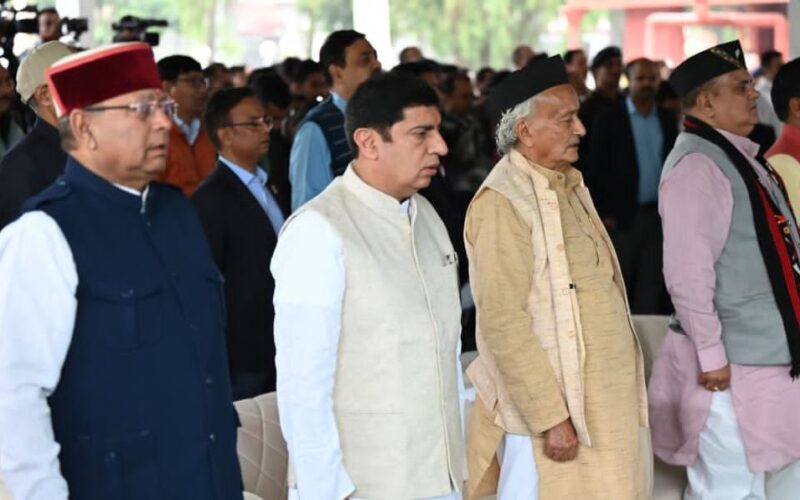 धामी मंत्रिमंडल का विस्तार, पांच नए मंत्रियों ने ली शपथ…