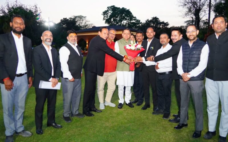 बार एसोसिएशन के प्रतिनिधिमंडल ने मुख्यमंत्री से की शिष्टाचार भेंट…