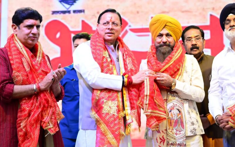 मुख्यमंत्री धामी ने काशीपुर के मां बाल सुंदरी मंदिर में की पूजा…