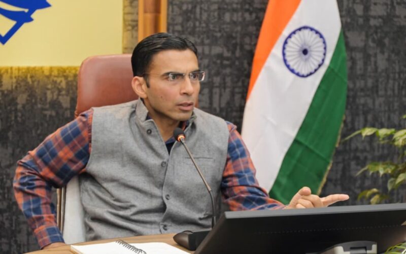 एलपीजी गैस कालाबाजारी पर प्रशासन सख्त, एजेंसी स्वामी को सीधे जेल भेजने के निर्देश