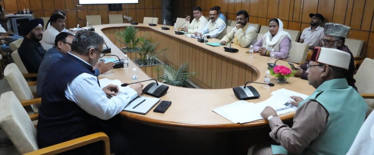 अल्पसंख्यक कल्याण योजनाओं के व्यापक प्रचार-प्रसार पर जोर, मंत्री खजान दास ने की विभागीय समीक्षा…