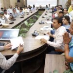 जनता दर्शन में 212 से अधिक शिकायतें डीएम सविन बंसल ने कई मामलों में त्वरित राहत के दिए निर्देश