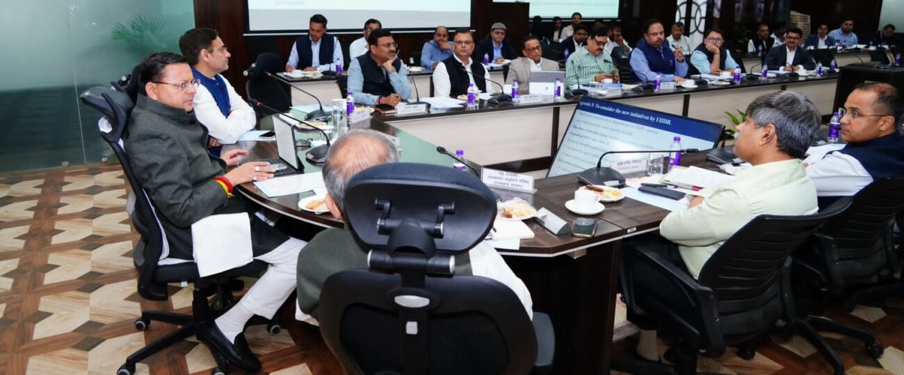 मुख्यमंत्री ने अवसंरचनात्मक परियोजनाओं की समीक्षा की…