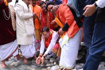 चारधाम यात्रा: गंगोत्री-यमुनोत्री धाम के कपाट श्रद्धालुओं के लिए खुले…