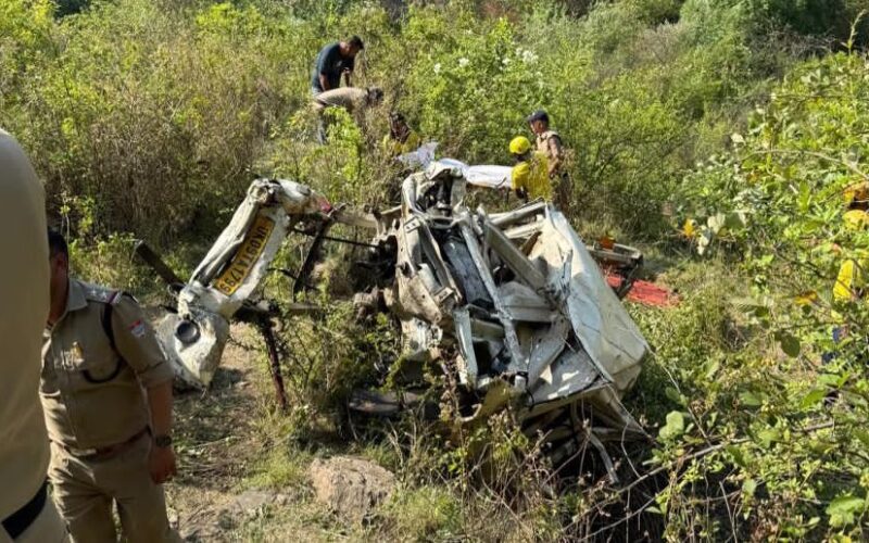 टिहरी सड़क हादसे पर मुख्यमंत्री धामी ने जताया शोक घायलों के समुचित इलाज के दिए निर्देश…