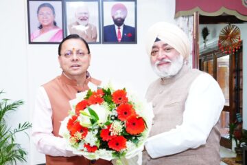 मुख्यमंत्री धामी को हेमकुंड साहिब यात्रा 2026 के पहले जत्थे के विदाई समारोह का निमंत्रण…