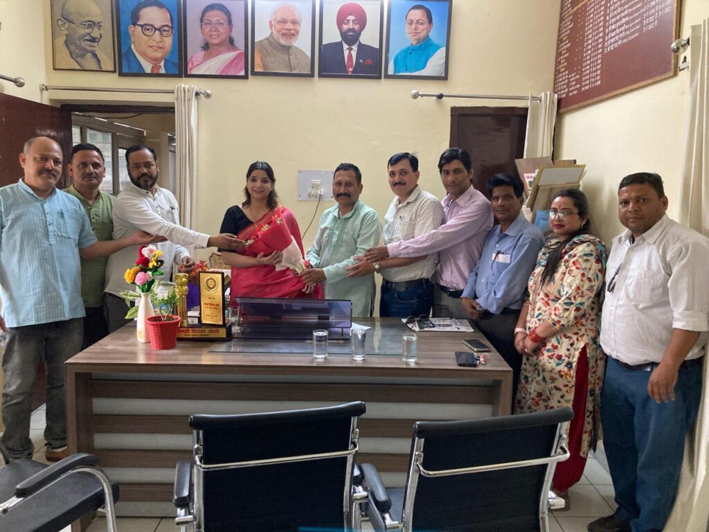 नव नियुक्त जिला सूचना अधिकारी प्रियंका जोशी का जर्नलिस्ट यूनियन ऑफ कम्युनिकेशन ने किया स्वागत सम्मान