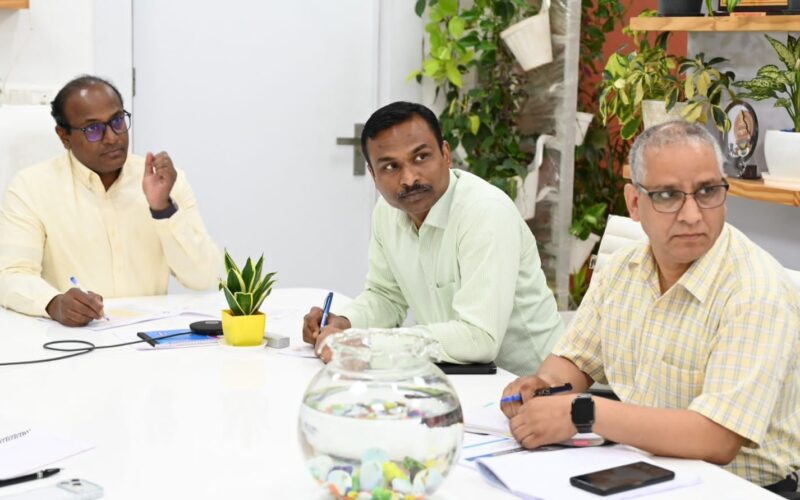 विशेष गहन पुनरीक्षण अभियान को लेकर मुख्य निर्वाचन अधिकारी ने की समीक्षा बैठक…