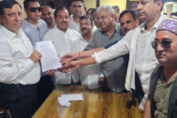 एमडीडीए कॉलोनी चंदर रोड की समस्याओं को लेकर पूर्व मंत्री ने दिया ज्ञापन…