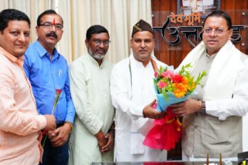 मुख्यमंत्री धामी से विभिन्न क्षेत्रों के विधायकों की मुलाकात, क्षेत्रीय विकास पर हुई चर्चा…