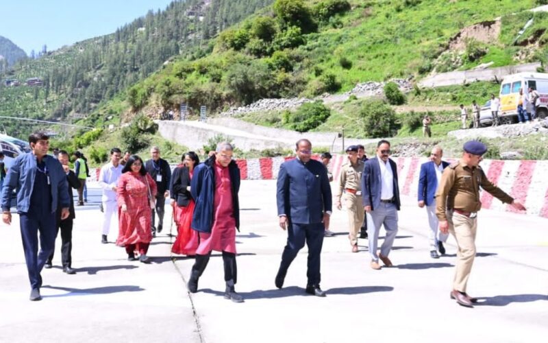 सीमांत उत्तरकाशी पहुंचे मुख्य चुनाव आयुक्त, हर्षिल पोलिंग बूथ का करेंगे निरीक्षण…