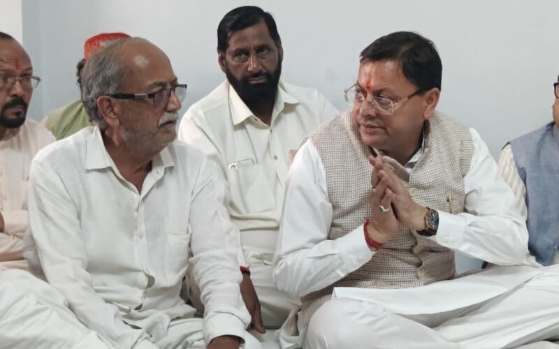 रामनगर में मुख्यमंत्री ने जताया शोक, विधायक दीवान सिंह बिष्ट के आवास पहुंचे…