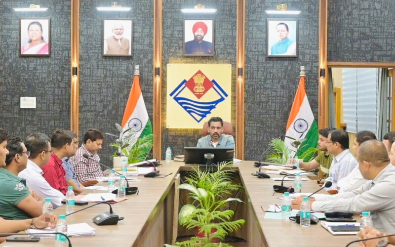 मानसून आपदा प्रबंधन को लेकर डीएम सख्त, 7 जून तक प्राथमिकता वाले कार्य पूरे करने के निर्देश