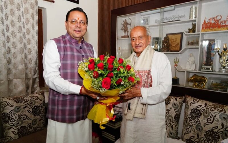 पद्म भूषण सम्मान पर मुख्यमंत्री ने पूर्व मुख्यमंत्री भगत सिंह कोश्यारी को दी बधाई