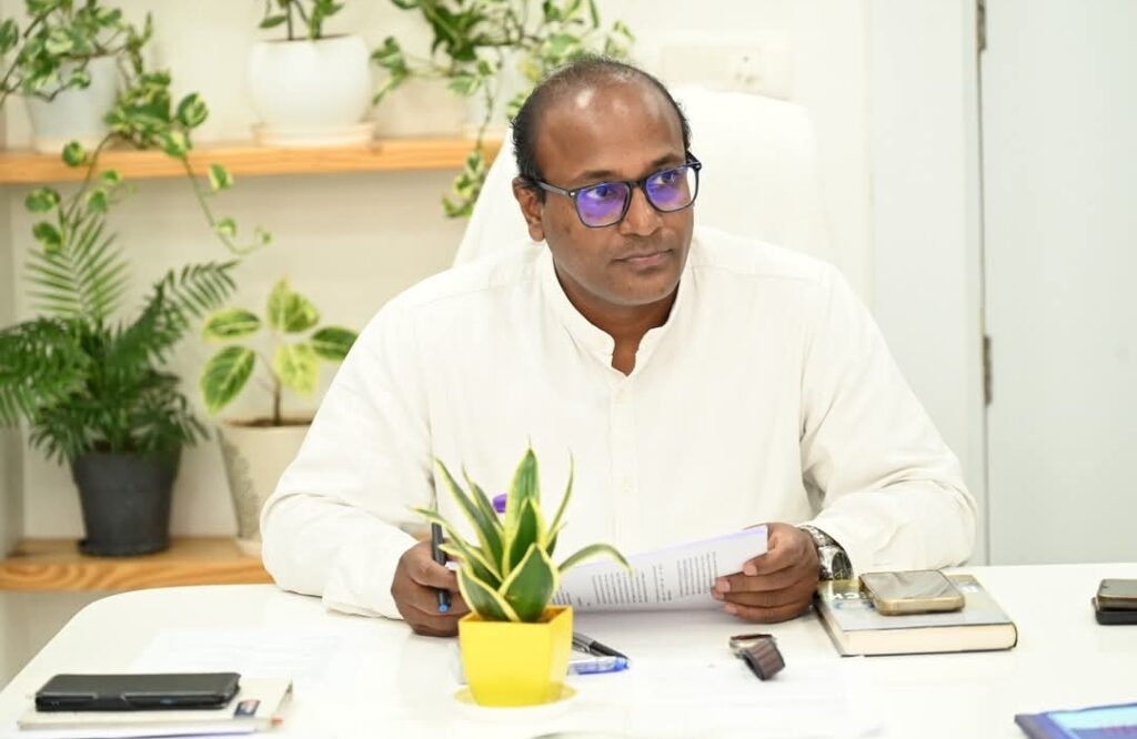 विशेष गहन पुनरीक्षण अभियान में जुटे बीएलओ को मिलेगा ₹350 का मोबाइल रिचार्ज भत्ता