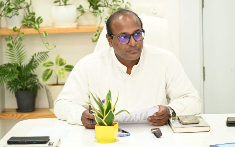 विशेष गहन पुनरीक्षण अभियान में जुटे बीएलओ को मिलेगा ₹350 का मोबाइल रिचार्ज भत्ता