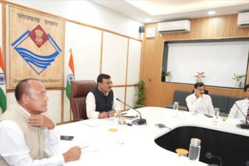 नीट एवं यूकेएसएसएससी पुनर्परीक्षाओं की तैयारियां समय पर पूर्ण करें: मुख्य सचिव