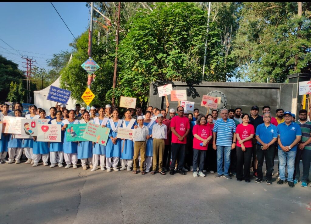 विश्व रक्तदाता दिवस पर एम्स ऋषिकेश की मैराथन में गूंजा मानवता का संदेश
